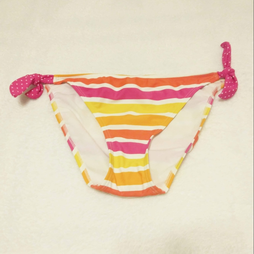 Red Camel Bikini Bottoms Size Large